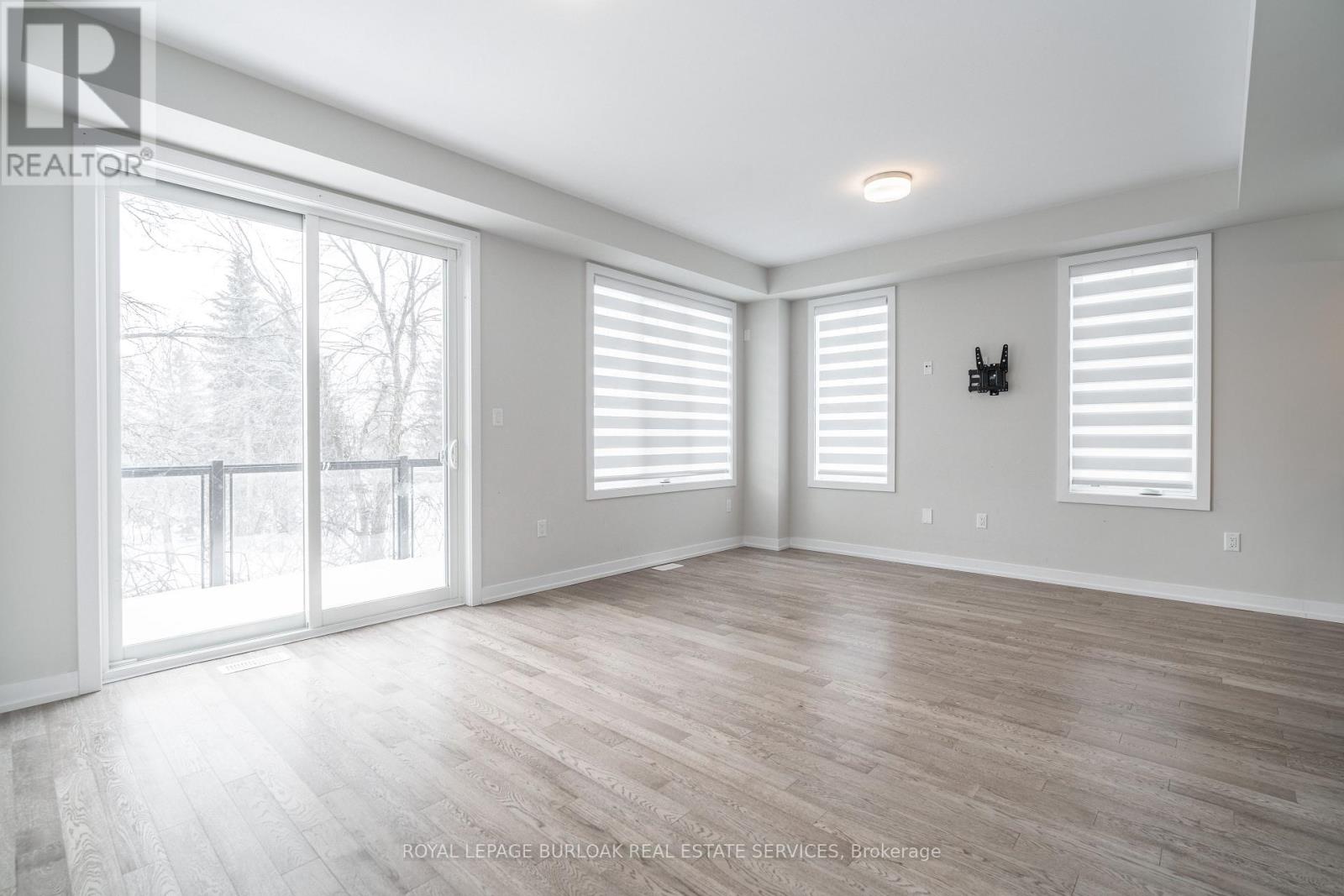 18 Folcroft Street, Brampton, Ontario  L6Y 0B6 - Photo 7 - W12711792