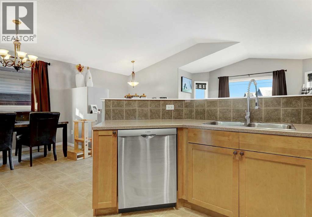 8829 70 Avenue, Grande Prairie, Alberta  T8X 0C1 - Photo 5 - A2279543