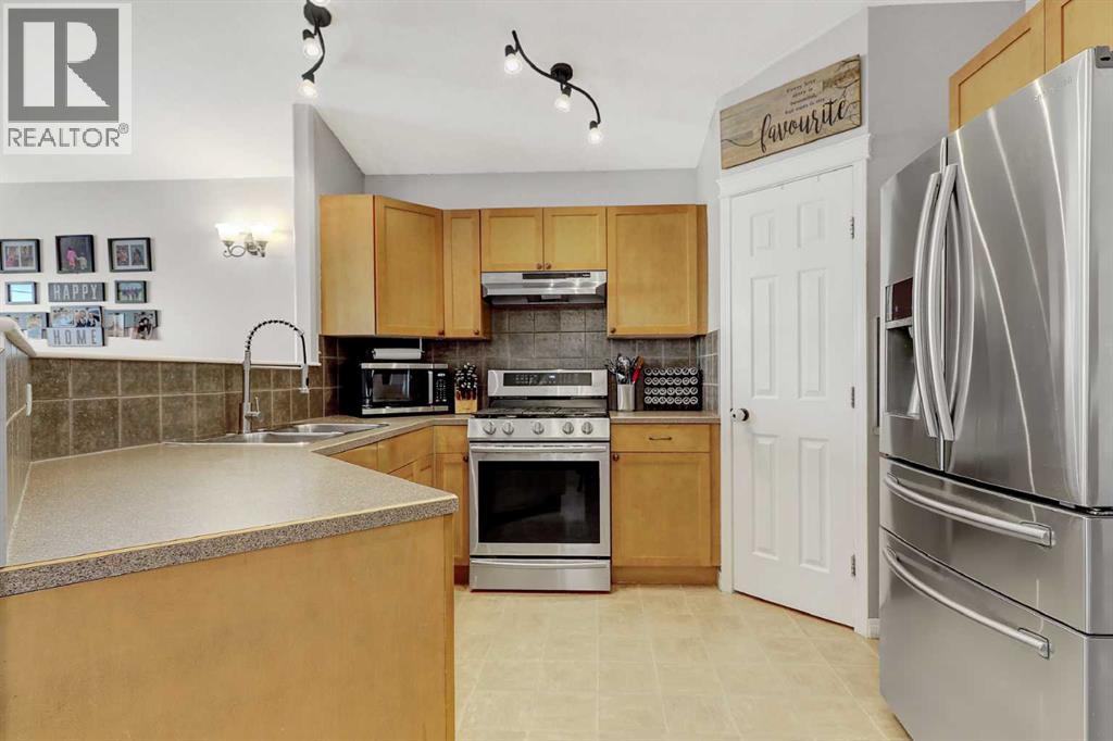 8829 70 Avenue, Grande Prairie, Alberta  T8X 0C1 - Photo 2 - A2279543