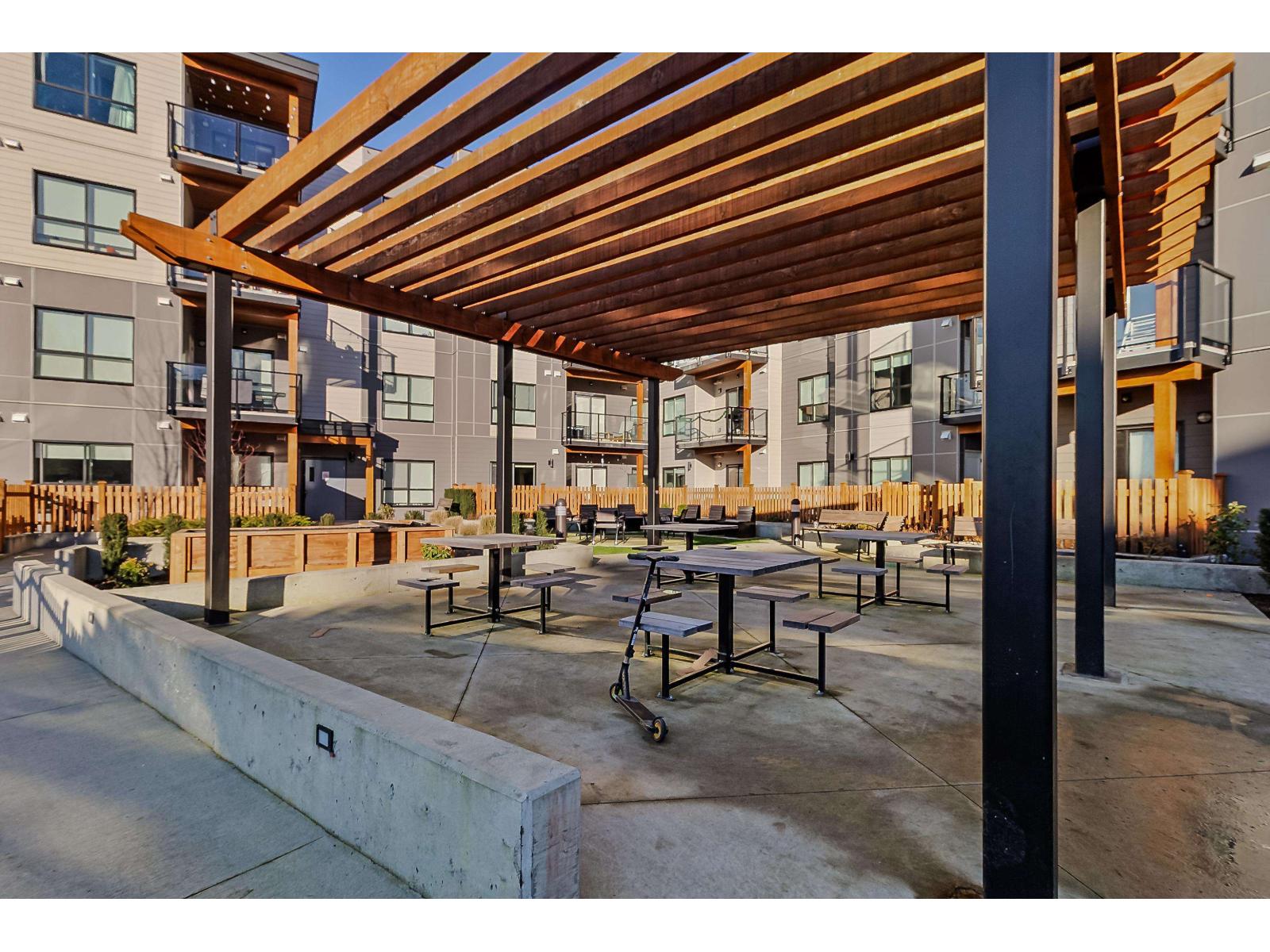 207 20282 72b Avenue, Langley, British Columbia  V2Y 3X3 - Photo 32 - R3077336