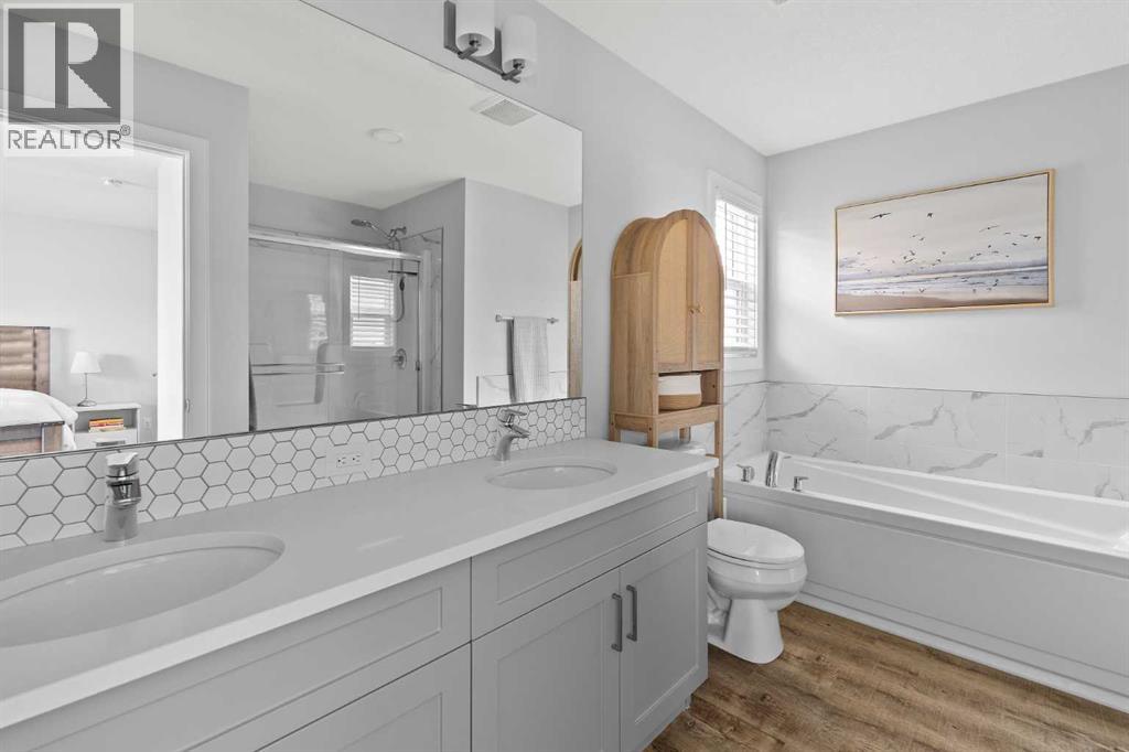 837 West Lakeview Drive, Chestermere, Alberta  T1X 1Z5 - Photo 28 - A2270361