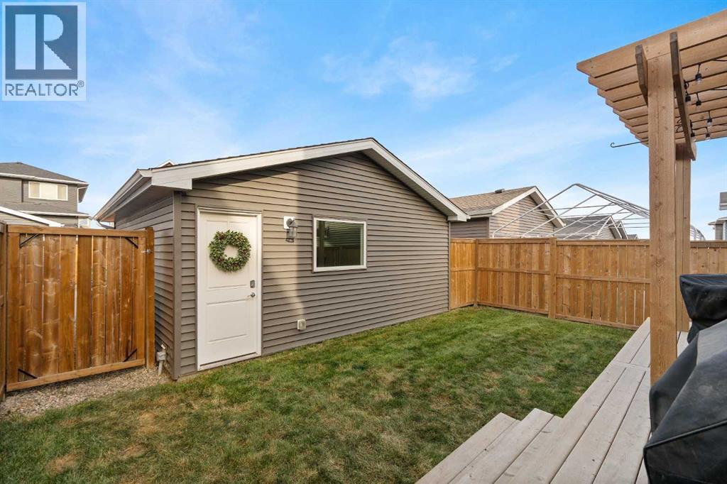 837 West Lakeview Drive, Chestermere, Alberta  T1X 1Z5 - Photo 43 - A2270361