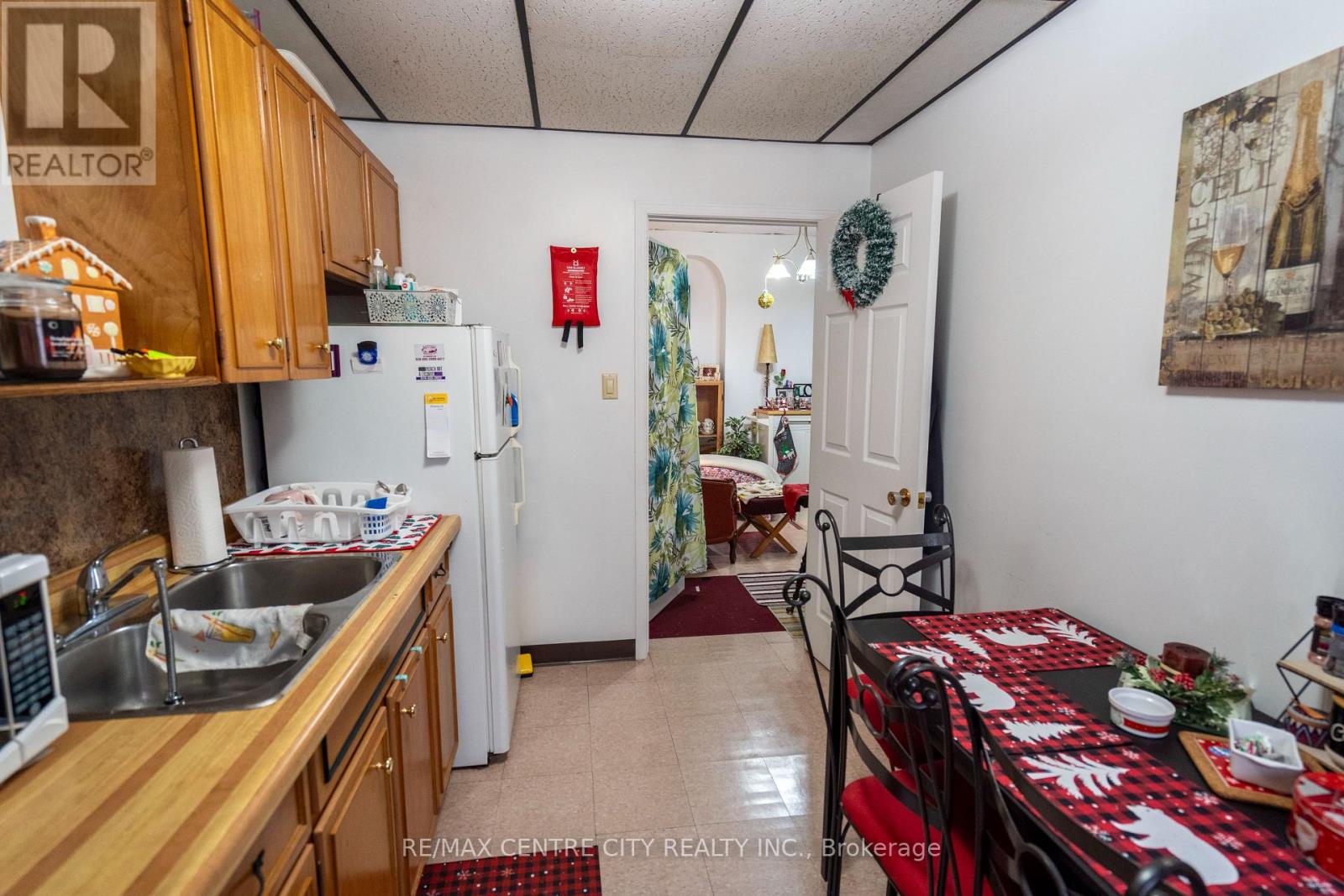 79 Front Street W, Strathroy-Caradoc, Ontario  N7G 1X6 - Photo 15 - X12711804