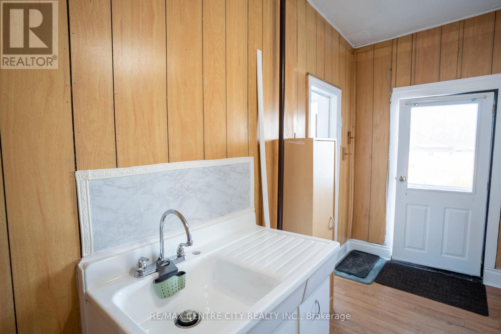 79 Front Street W, Strathroy-Caradoc, Ontario  N7G 1X6 - Photo 36 - X12711804