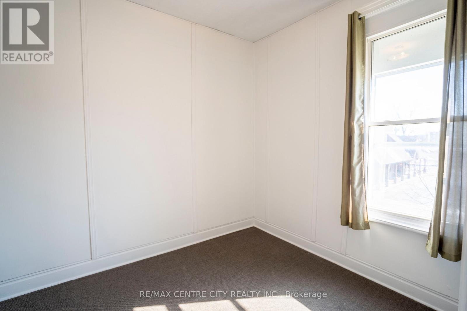 79 Front Street W, Strathroy-Caradoc, Ontario  N7G 1X6 - Photo 48 - X12711804