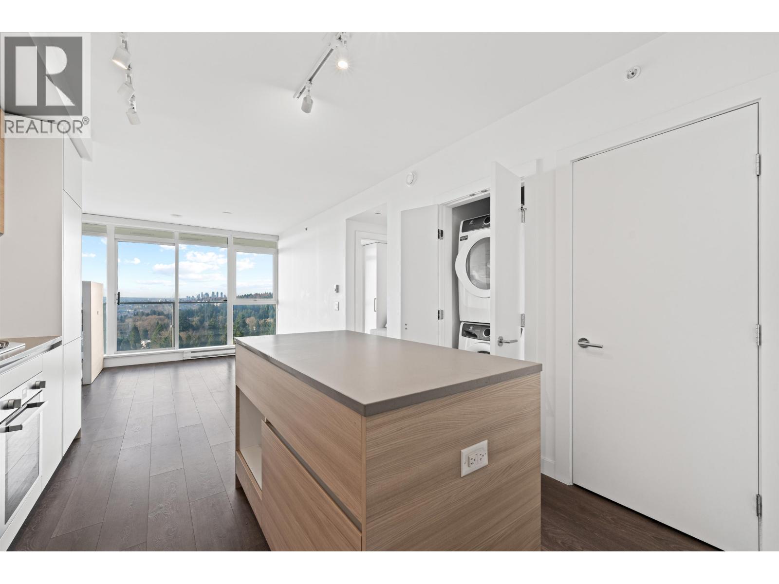 1106 652 Whiting Way, Coquitlam, British Columbia  V3J 0K3 - Photo 17 - R3081140