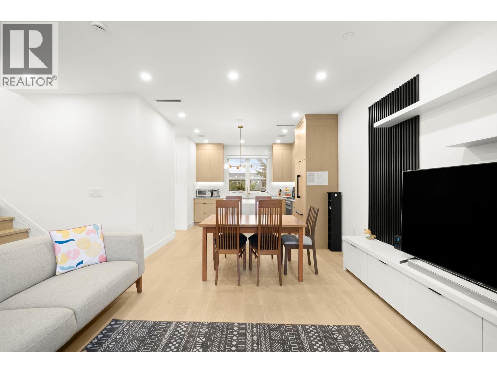 552 E 58th Avenue, Vancouver, British Columbia  V5X 1W2 - Photo 9 - R3081151