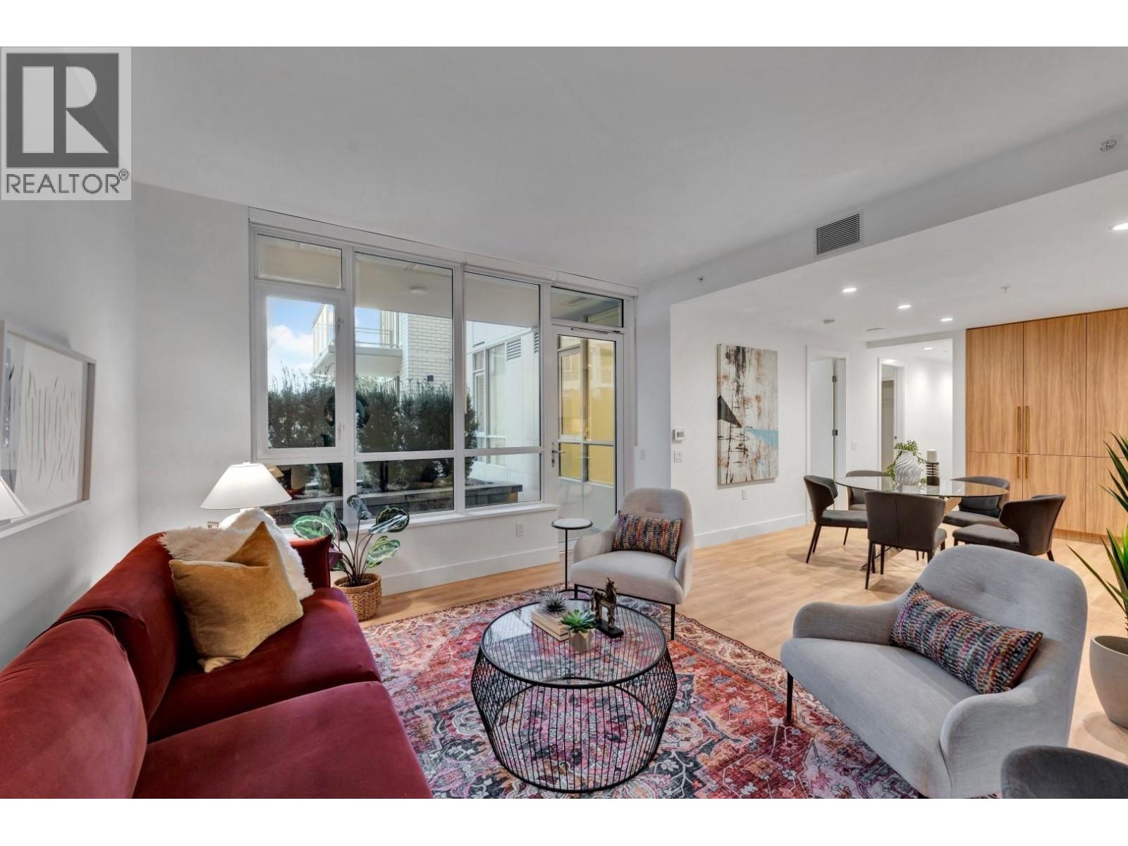 105 2325 Emery Court, North Vancouver, British Columbia  V7J 0E8 - Photo 1 - R3080864