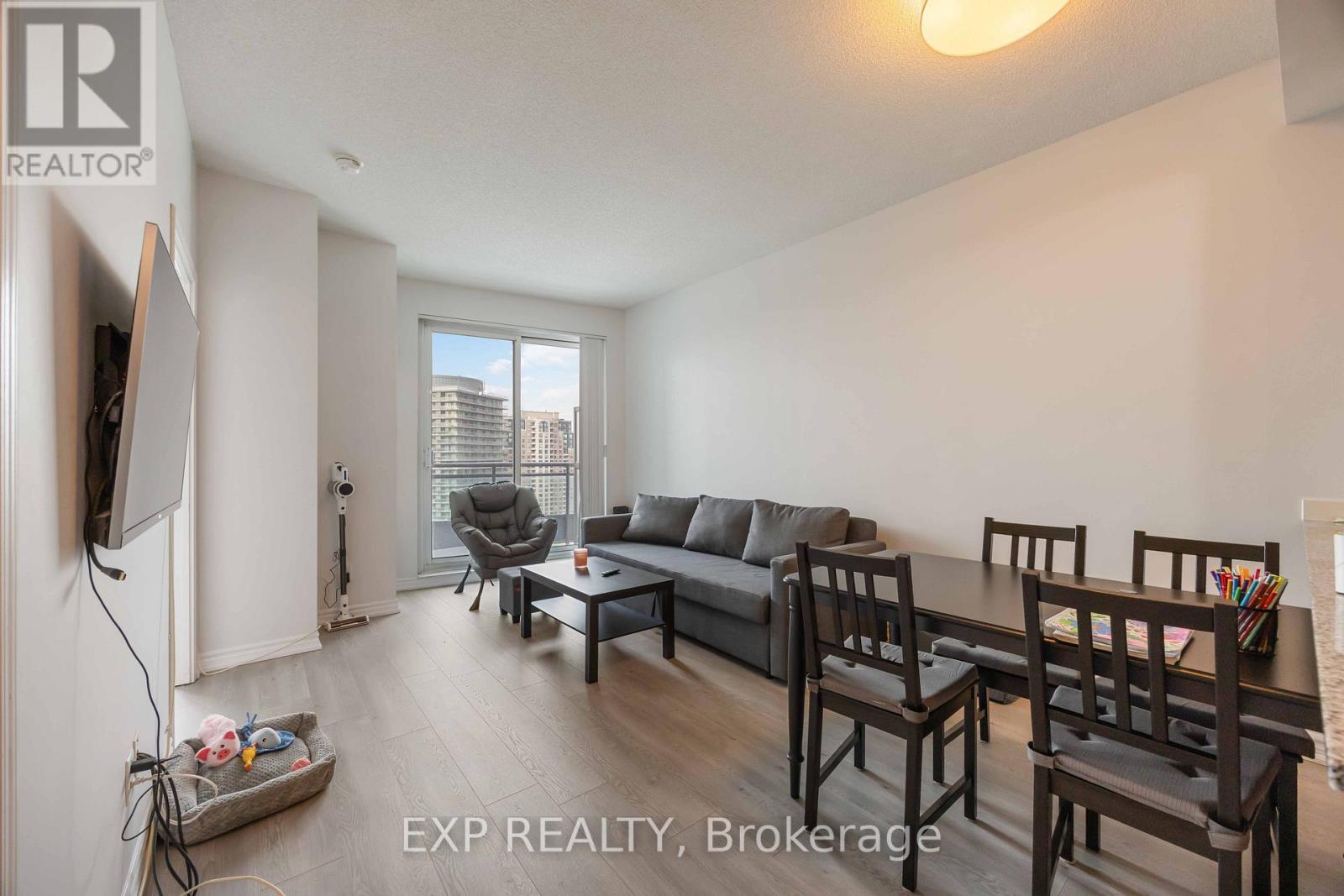 1808 - 18 Holmes Avenue, Toronto, Ontario  M2N 0E1 - Photo 2 - C12711800