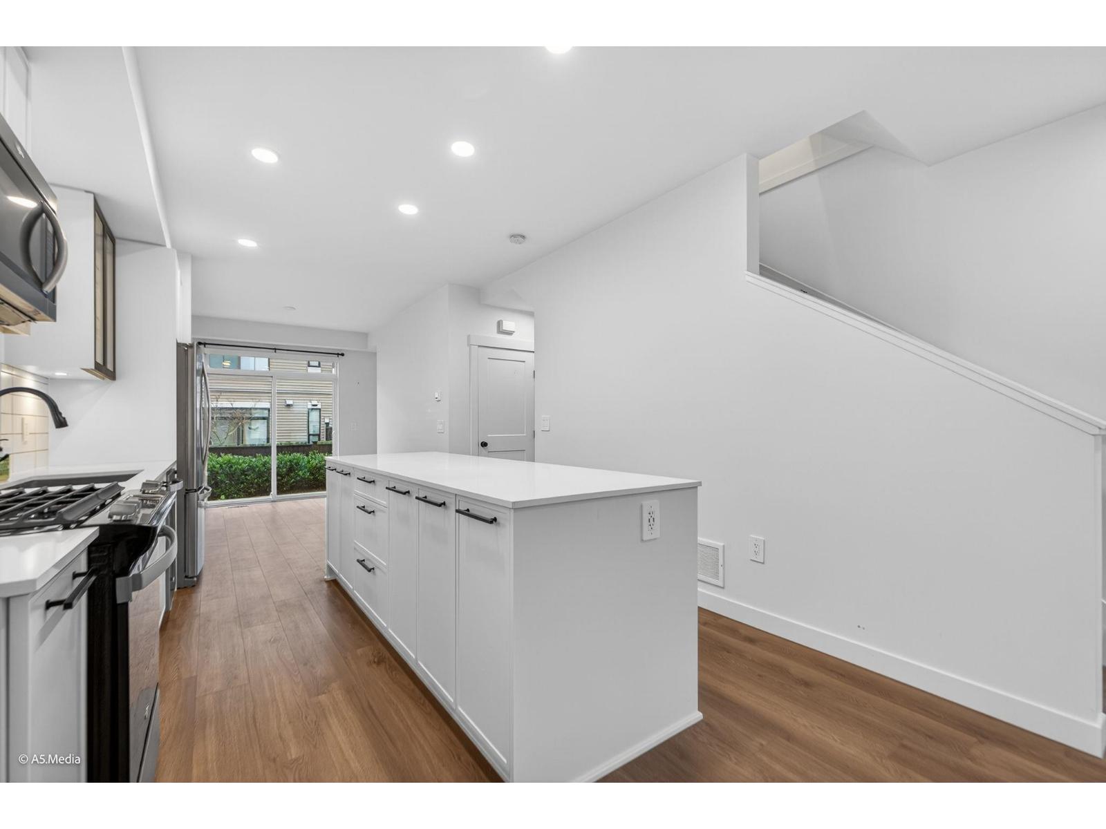 71 2774 Montrose Avenue, Abbotsford, British Columbia  V2S 0N4 - Photo 8 - R3074034