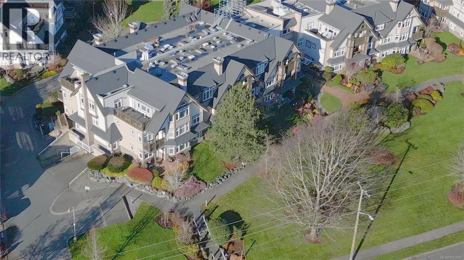 231 4490 Chatterton Way, Saanich, British Columbia  V8X 5H7 - Photo 44 - 1023545