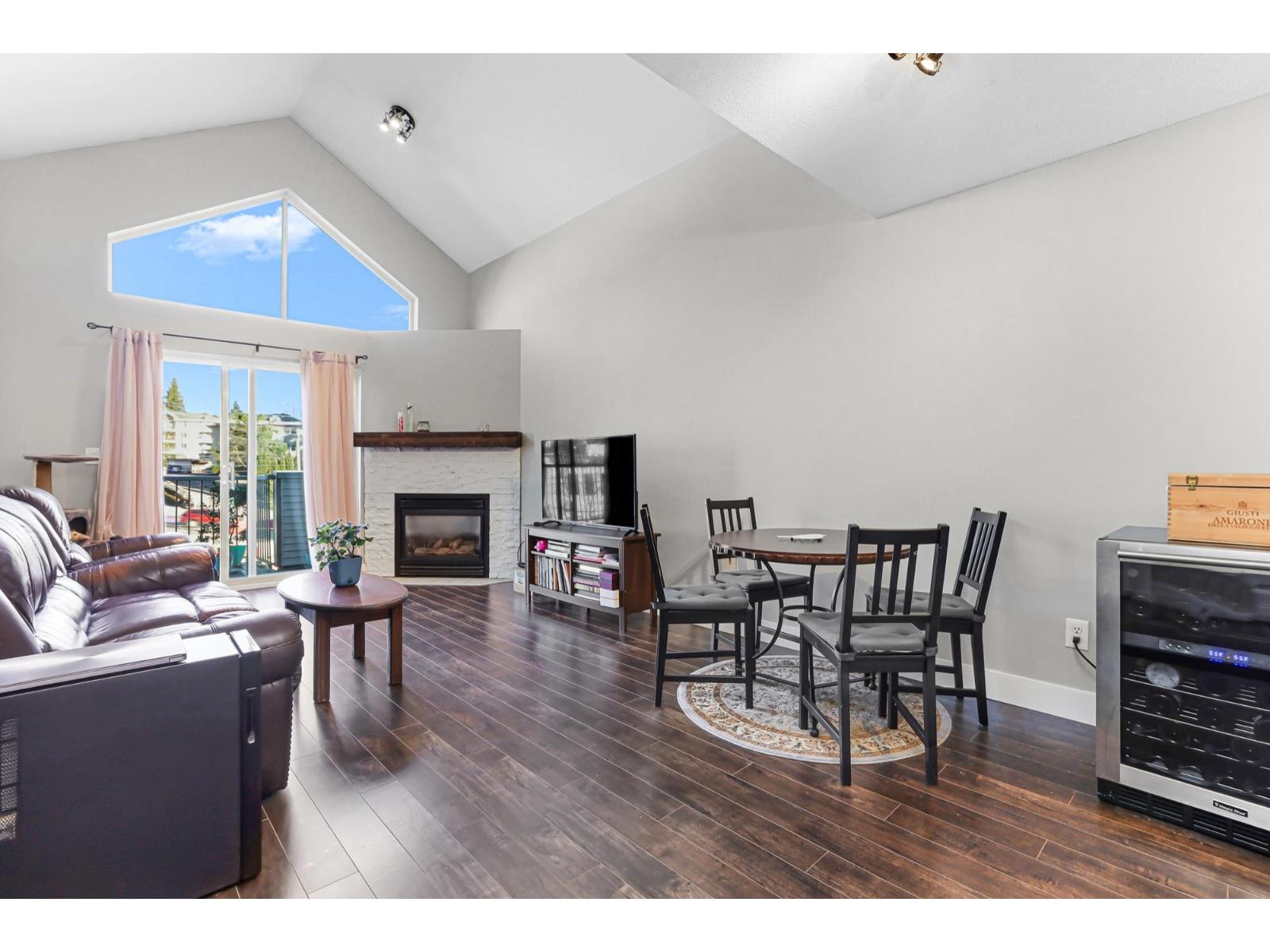 403 33478 Roberts Avenue, Abbotsford, British Columbia  V2S 8E1 - Photo 10 - R3081161