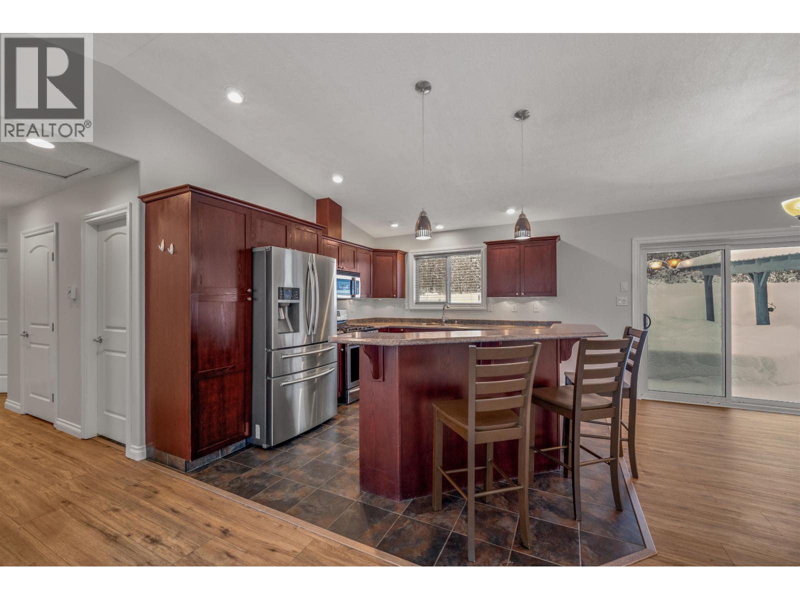 9040 Tabor Glen Drive, Prince George, British Columbia  V2N 6W9 - Photo 7 - R3077728