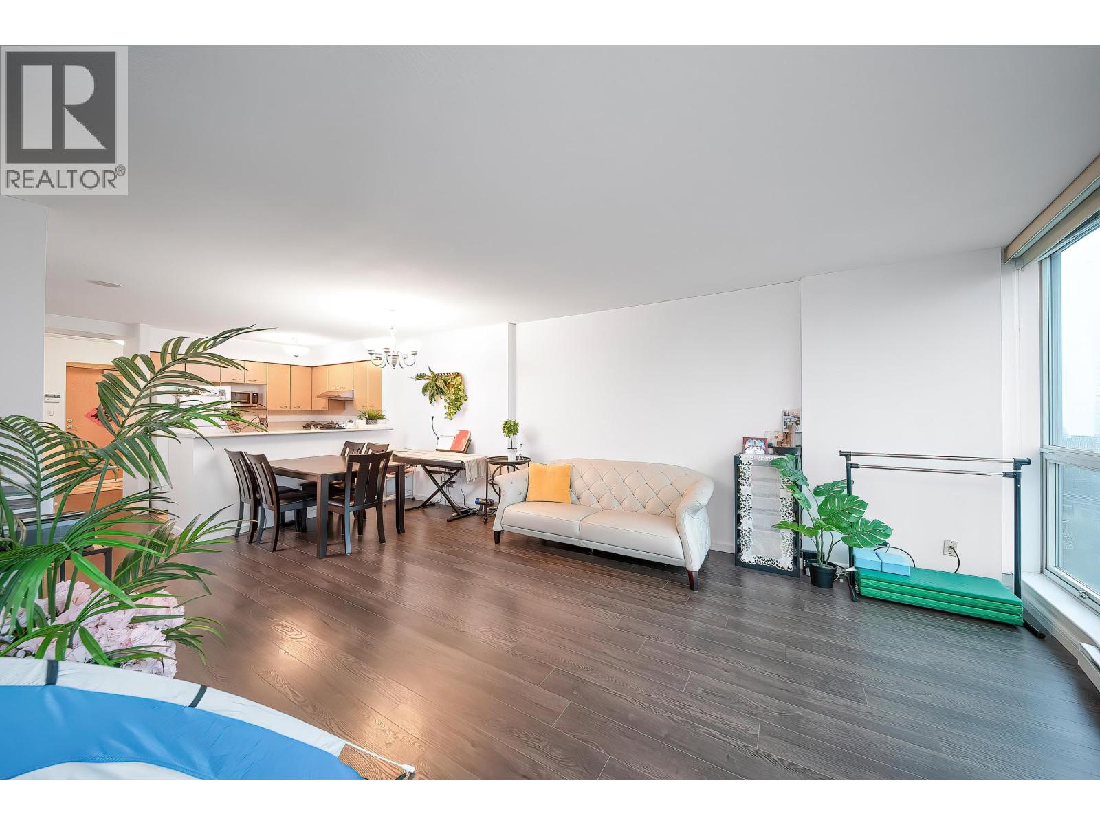 2103 6088 Willingdon Avenue, Burnaby, British Columbia  V5H 4V2 - Photo 15 - R3081148