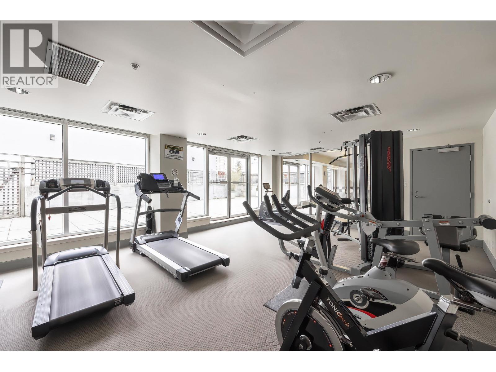 2103 6088 Willingdon Avenue, Burnaby, British Columbia  V5H 4V2 - Photo 5 - R3081148