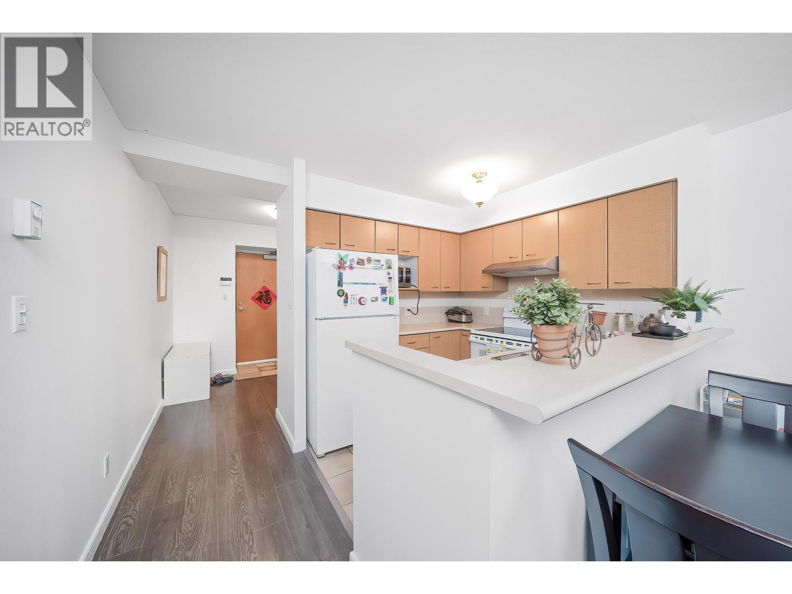 2103 6088 Willingdon Avenue, Burnaby, British Columbia  V5H 4V2 - Photo 8 - R3081148