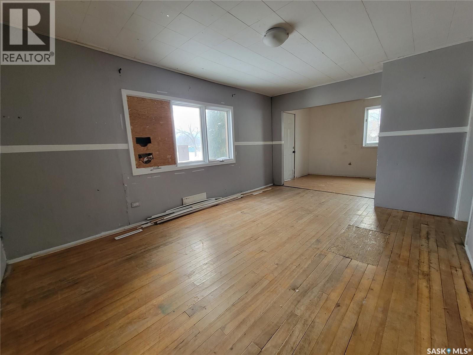 861 107th Street, North Battleford, Saskatchewan S9A 1Y6 - Photo 4 - SK027095