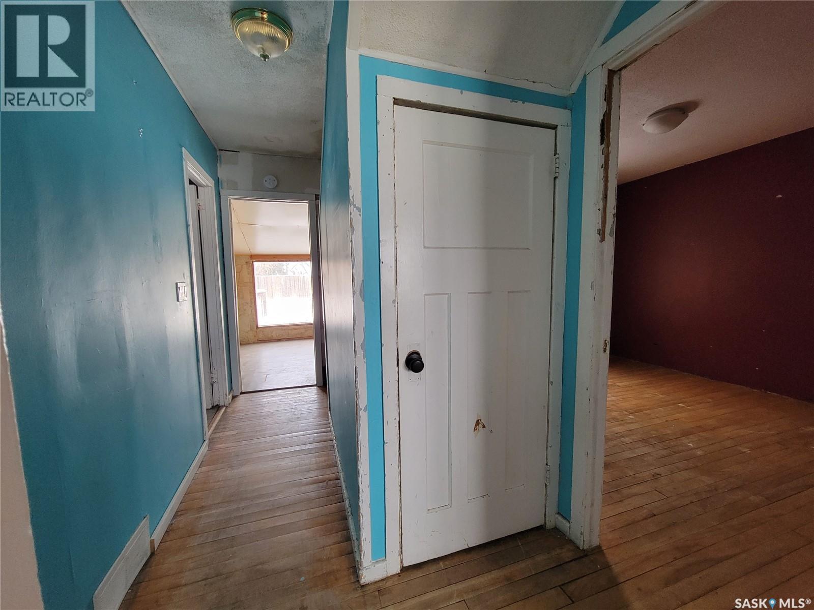 861 107th Street, North Battleford, Saskatchewan S9A 1Y6 - Photo 6 - SK027095