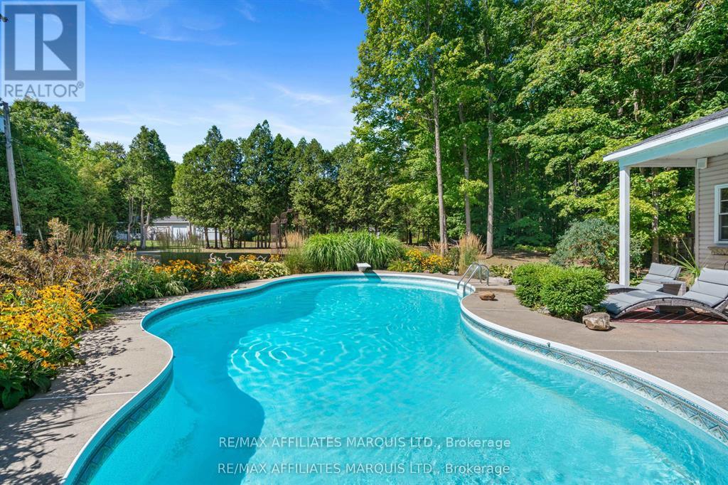 18723 County 18 Road, South Glengarry, Ontario  K0C 1S0 - Photo 3 - X12711812