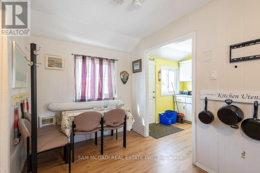 5 River Road E, Wasaga Beach, Ontario  L9Z 2L1 - Photo 15 - S12690710