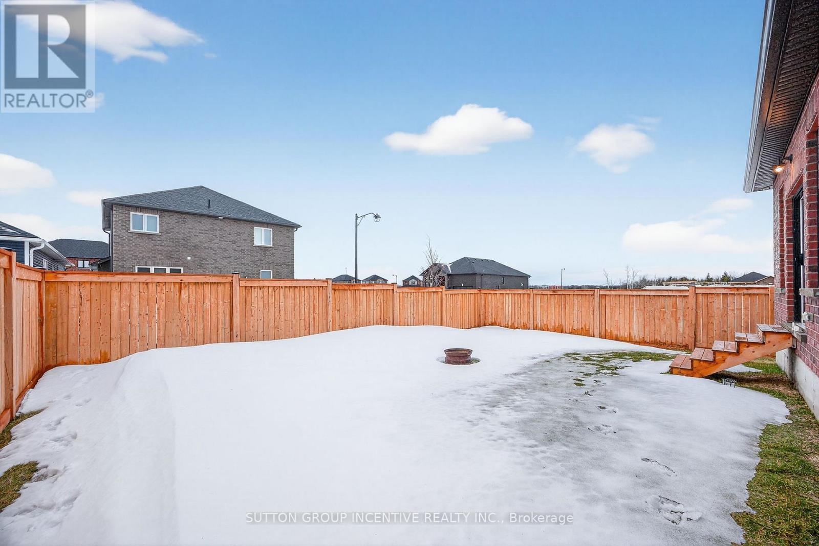 123 Ritchie Crescent, Springwater, Ontario  L0L 1P0 - Photo 42 - S12711776