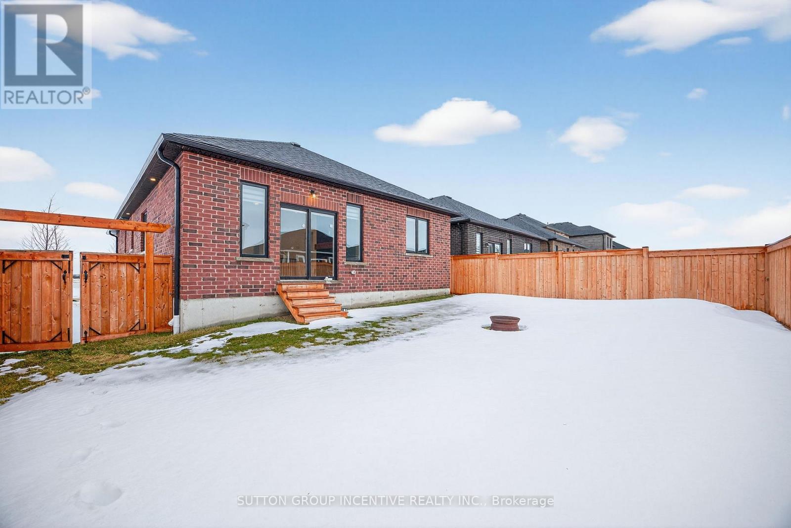 123 Ritchie Crescent, Springwater, Ontario  L0L 1P0 - Photo 43 - S12711776