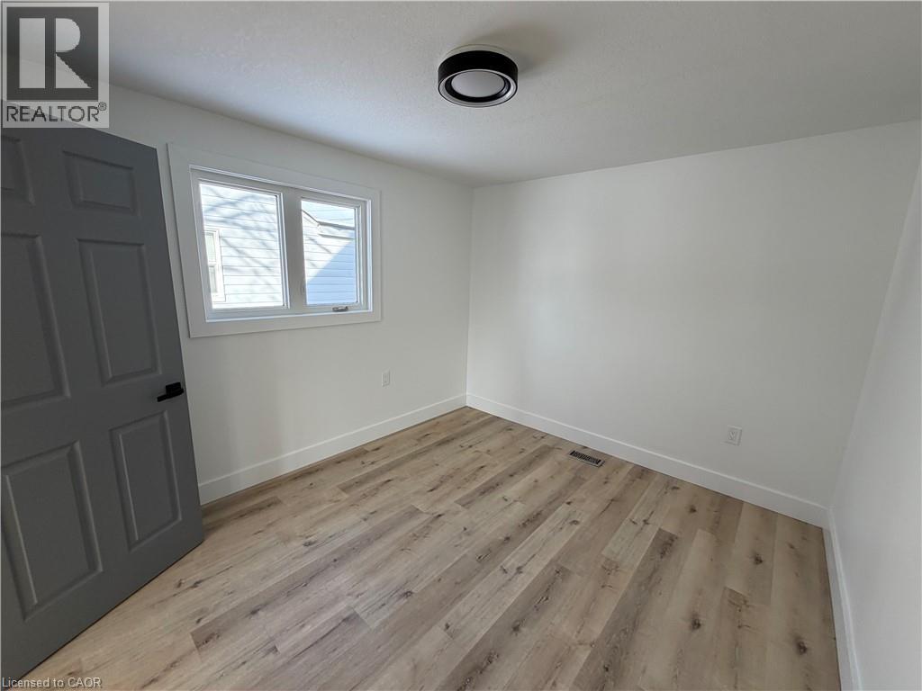 137 Whitley Street Unit# 1, Cambridge, Ontario  N3H 4K7 - Photo 11 - 40799484