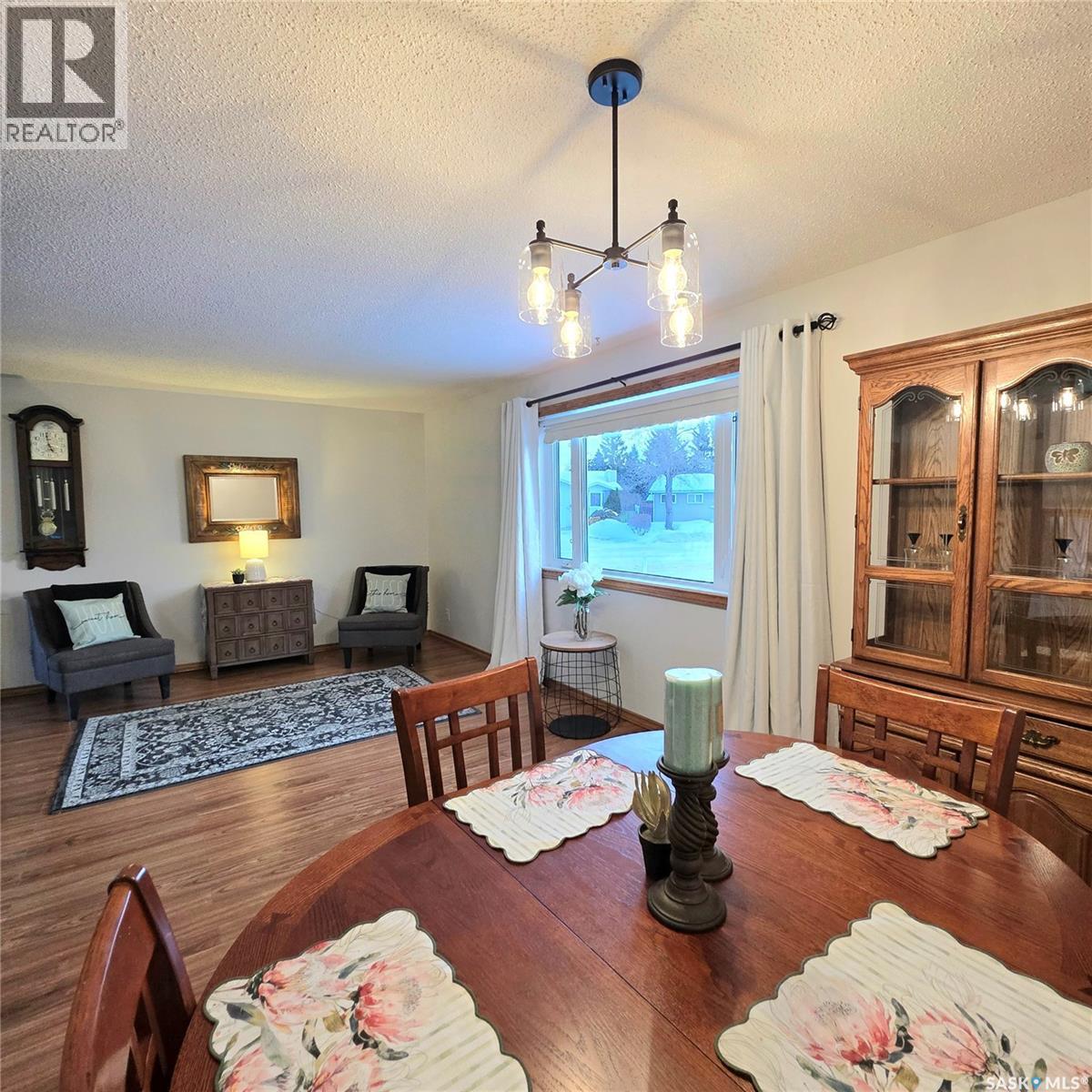 1596 Mcintosh Drive, Prince Albert, Saskatchewan  S6V 7B8 - Photo 7 - SK020727