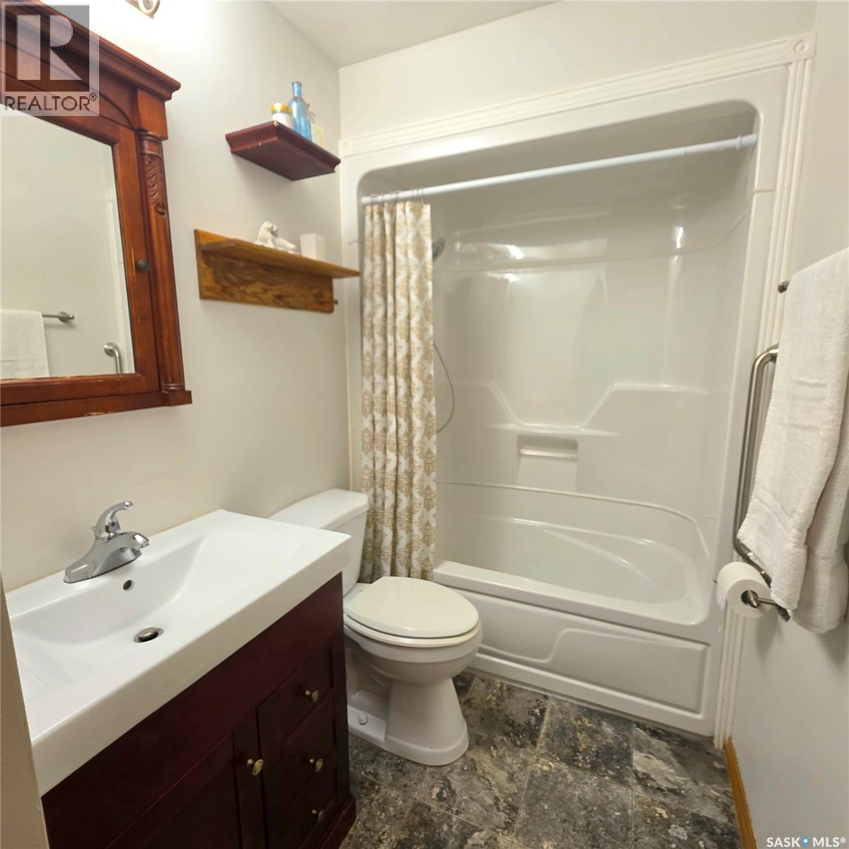 1596 Mcintosh Drive, Prince Albert, Saskatchewan  S6V 7B8 - Photo 18 - SK020727