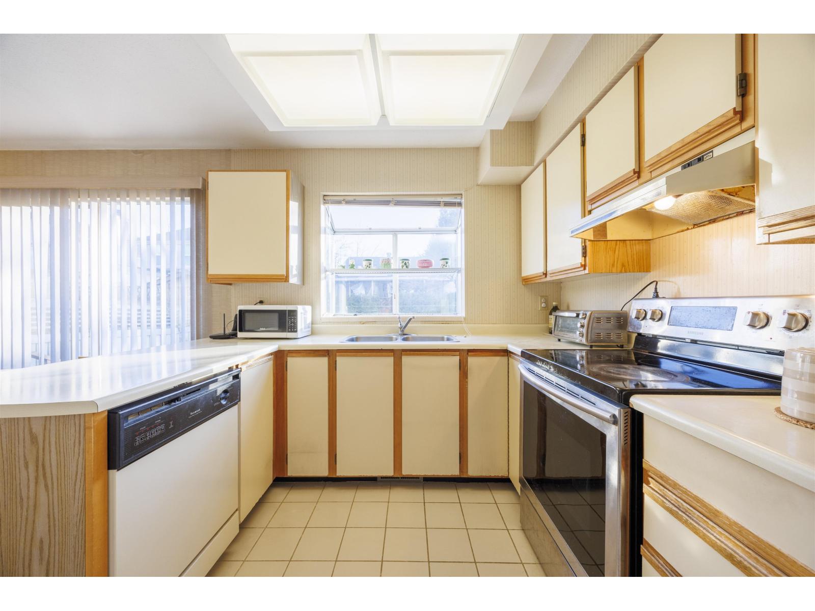 15114 98 Avenue, Surrey, British Columbia  V3R 8T2 - Photo 21 - R3081061