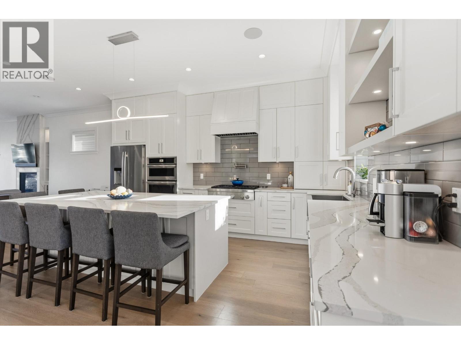 4326 Cambridge Street, Burnaby, British Columbia  V5C 1H4 - Photo 10 - R3081154