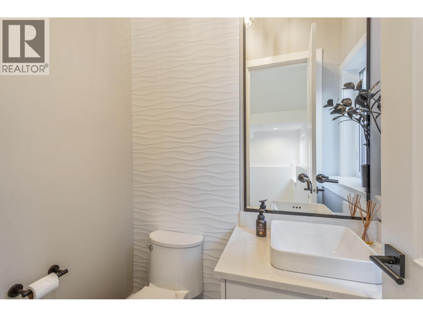 4326 Cambridge Street, Burnaby, British Columbia  V5C 1H4 - Photo 30 - R3081154