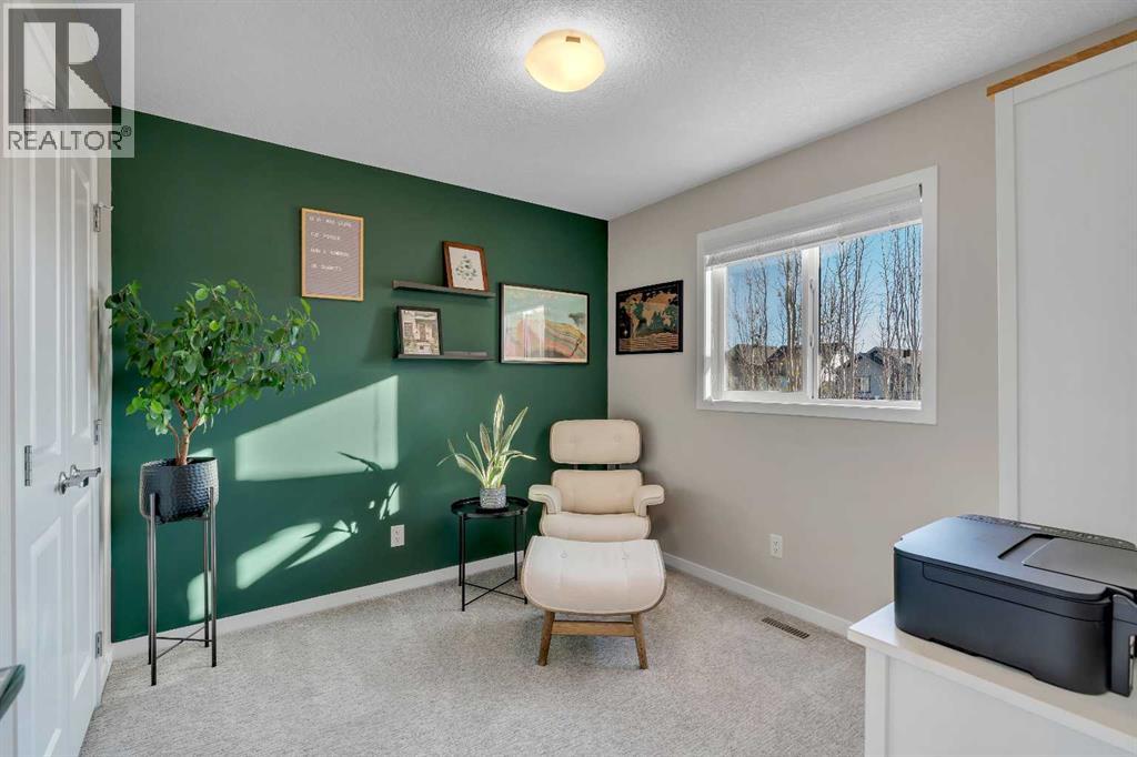 84 Masters Heights Se, Calgary, Alberta  T3M 2M7 - Photo 23 - A2278807