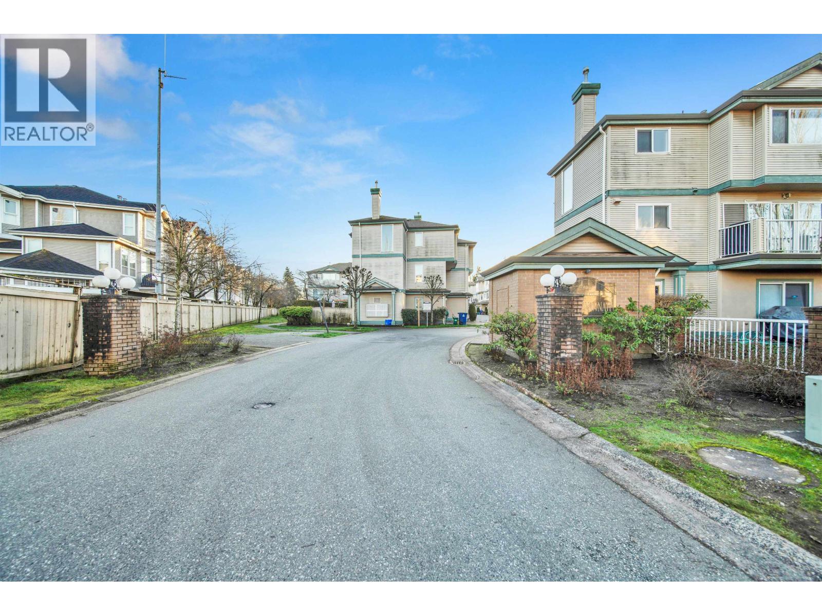 44 22800 Windsor Court, Richmond, British Columbia  V6V 2X6 - Photo 2 - R3081049