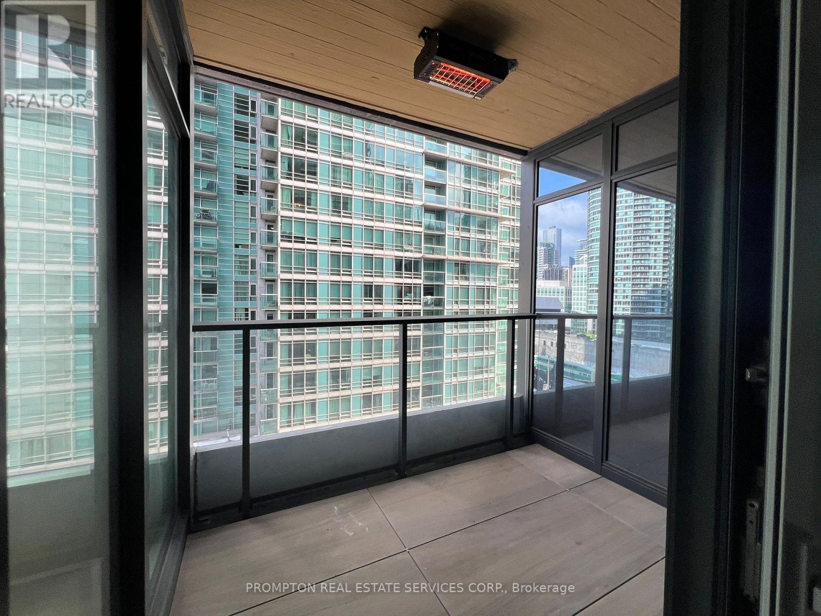 605 - 1 Concord Cityplace Way, Toronto, Ontario  M5V 0X3 - Photo 19 - C12711842