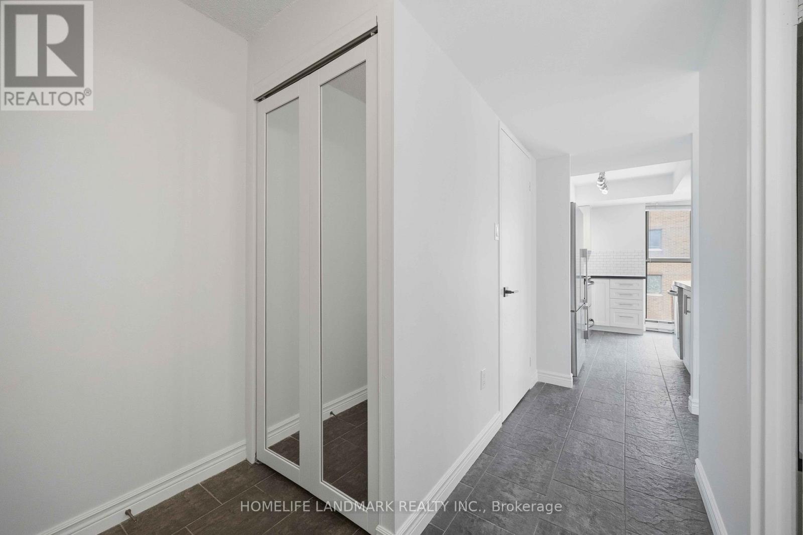 601 - 65 Scadding Avenue, Toronto, Ontario  M5A 4L1 - Photo 4 - C12711848