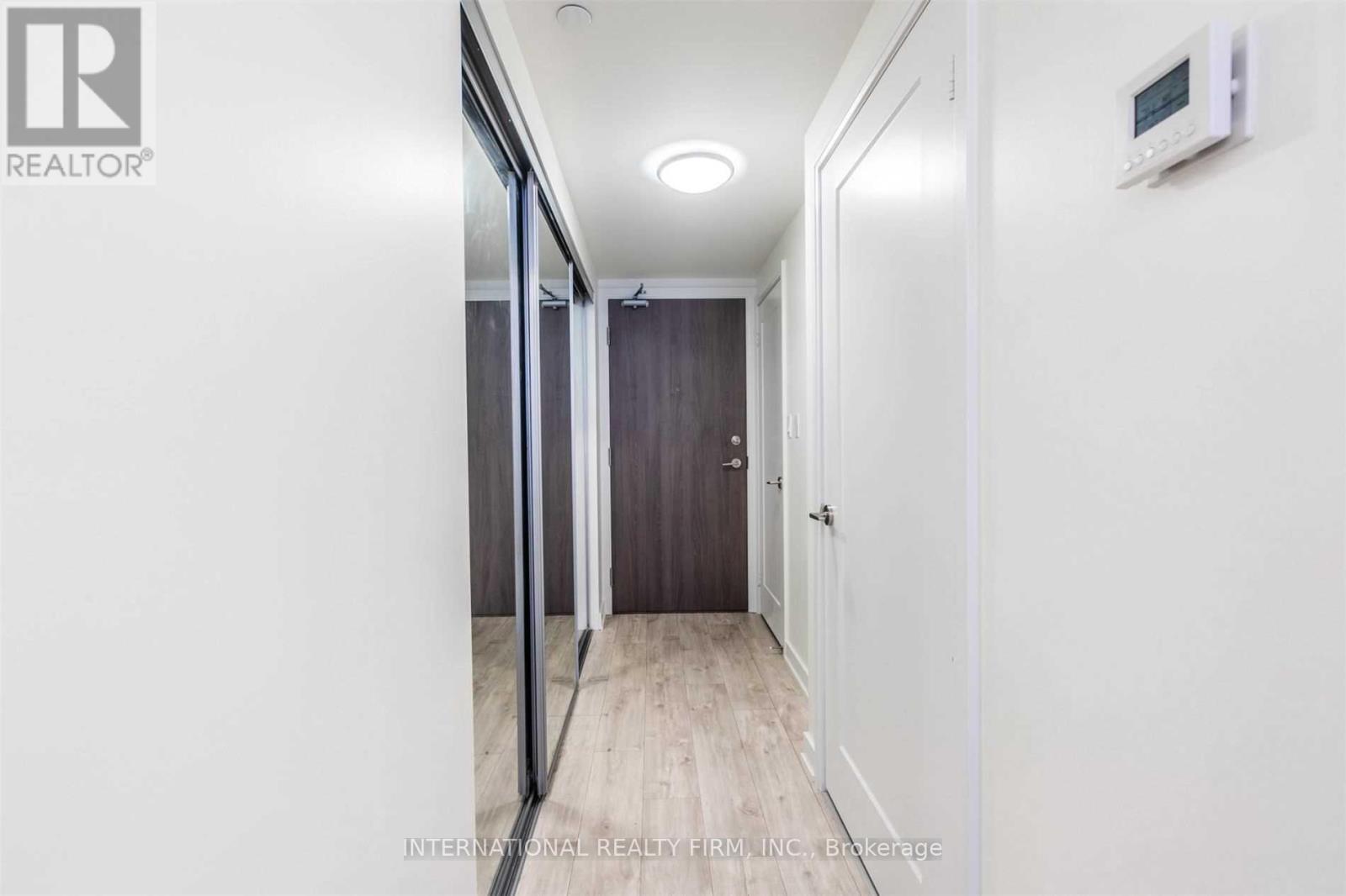 419 - 27 Bathurst Street, Toronto, Ontario  M5V 0R1 - Photo 9 - C12711850