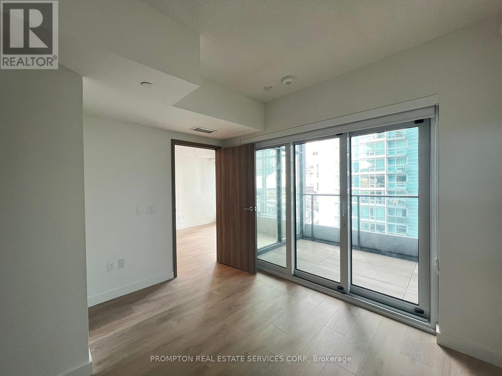 505 - 1 Concord Cityplace Way, Toronto, Ontario  M5V 0X3 - Photo 16 - C12711852