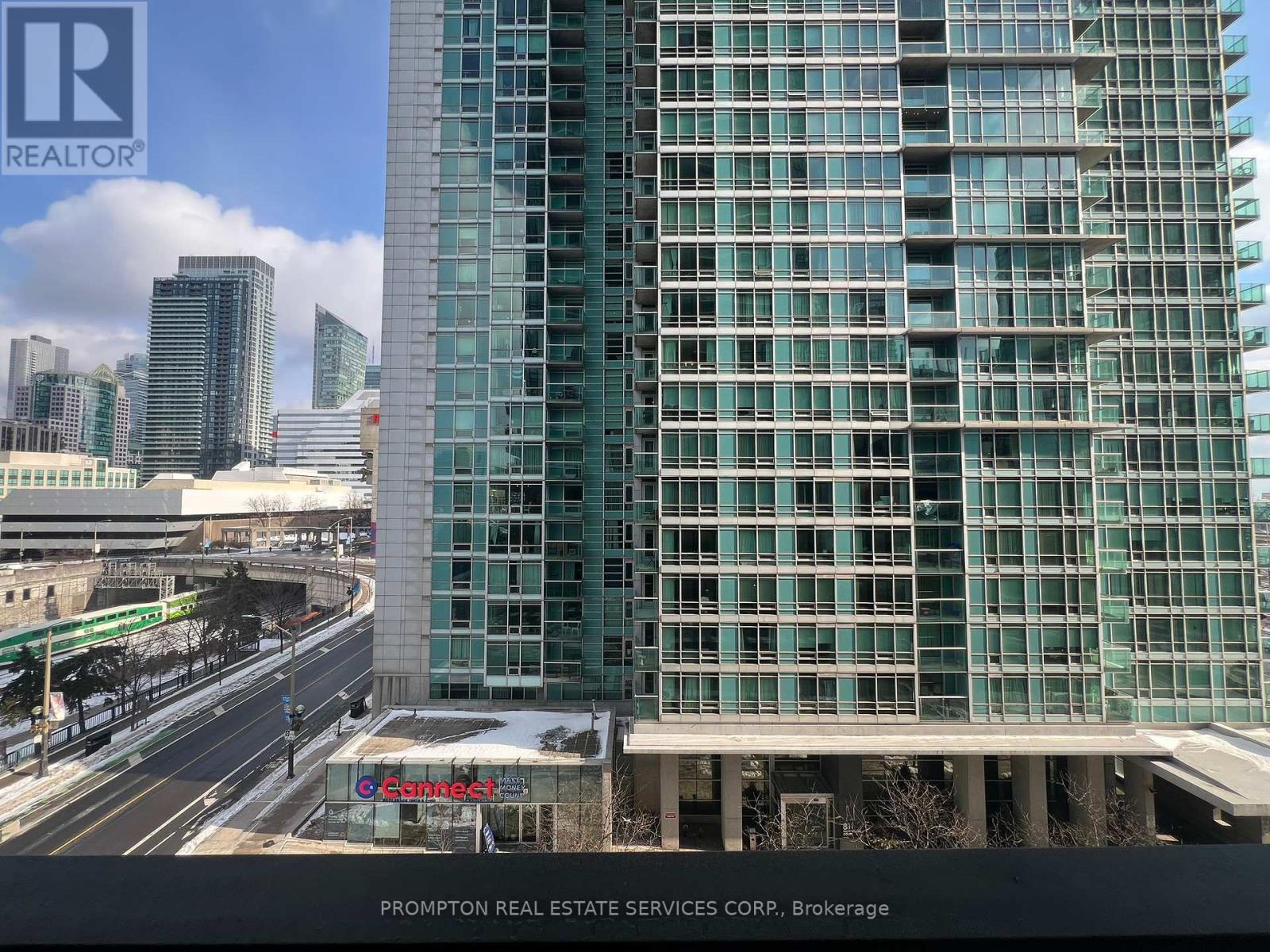 505 - 1 Concord Cityplace Way, Toronto, Ontario  M5V 0X3 - Photo 18 - C12711852