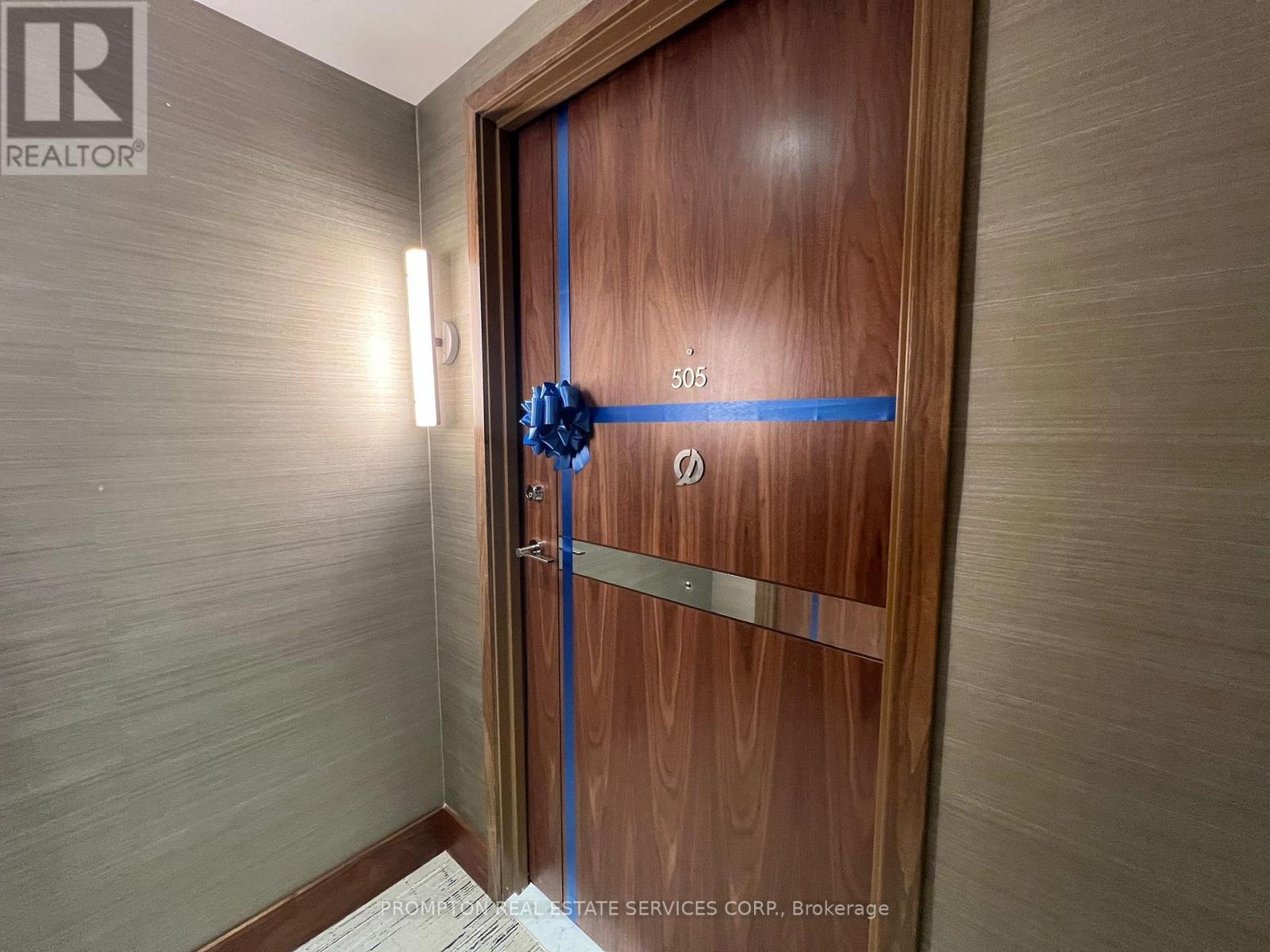 505 - 1 Concord Cityplace Way, Toronto, Ontario  M5V 0X3 - Photo 5 - C12711852