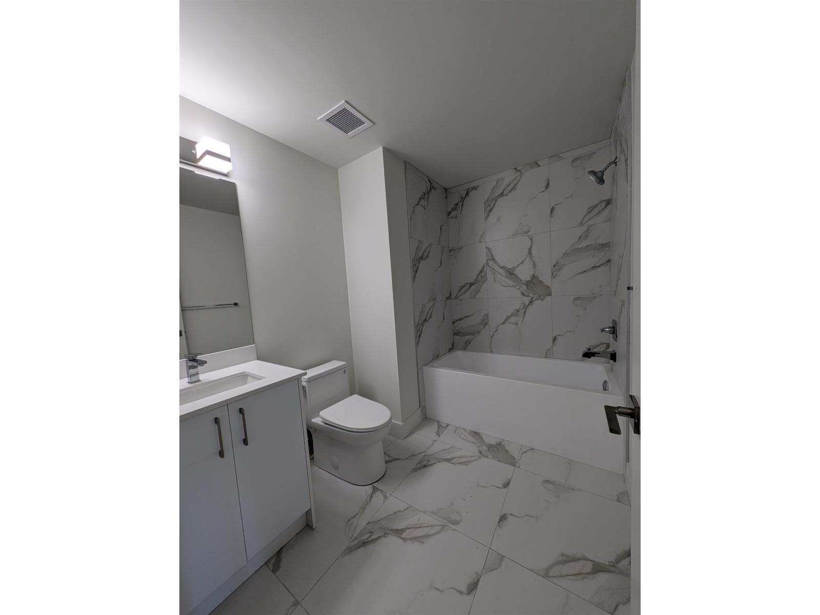 110 15739 Fraser Highway, Surrey, British Columbia  V4N 1G9 - Photo 25 - R3077211