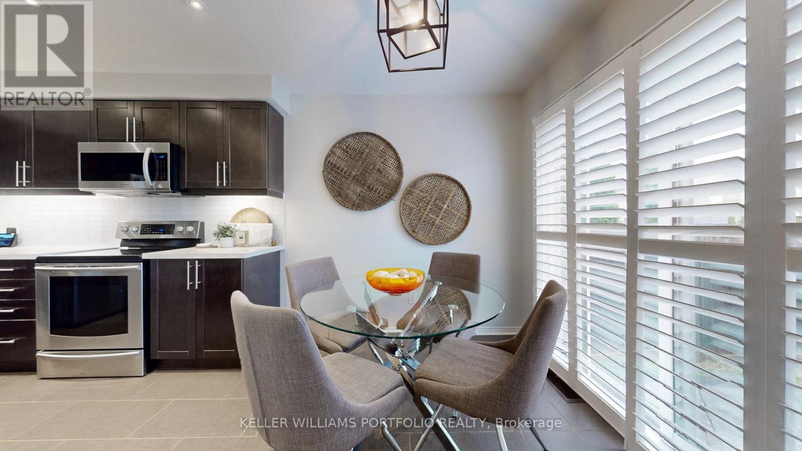 773 Miller Park Avenue, Bradford West Gwillimbury, Ontario  L3Z 0L8 - Photo 11 - N12711810