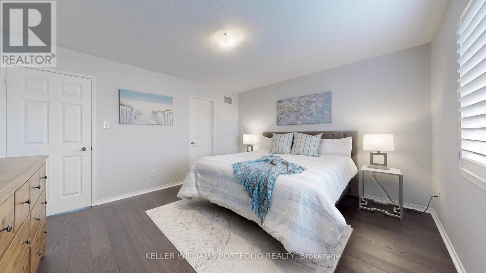 773 Miller Park Avenue, Bradford West Gwillimbury, Ontario  L3Z 0L8 - Photo 13 - N12711810