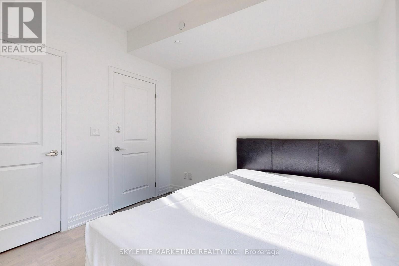 529a - 10 Rouge Valley Drive W, Markham, Ontario  L6G 0G9 - Photo 15 - N12711844