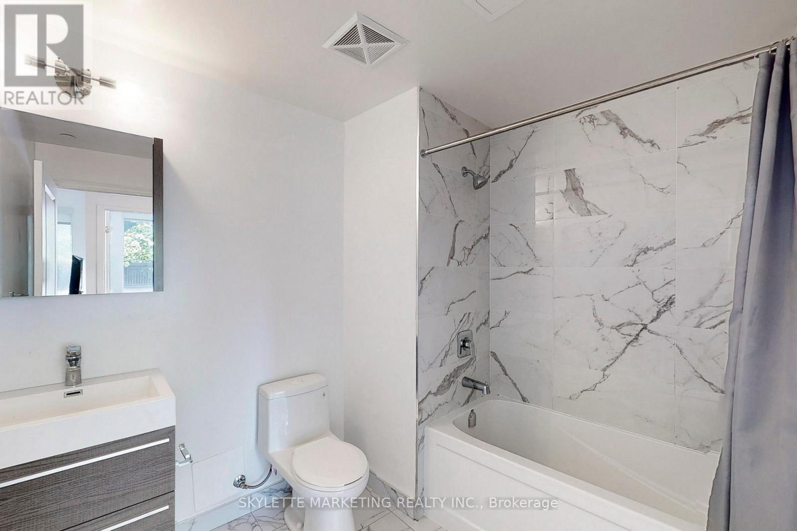 529a - 10 Rouge Valley Drive W, Markham, Ontario  L6G 0G9 - Photo 18 - N12711844