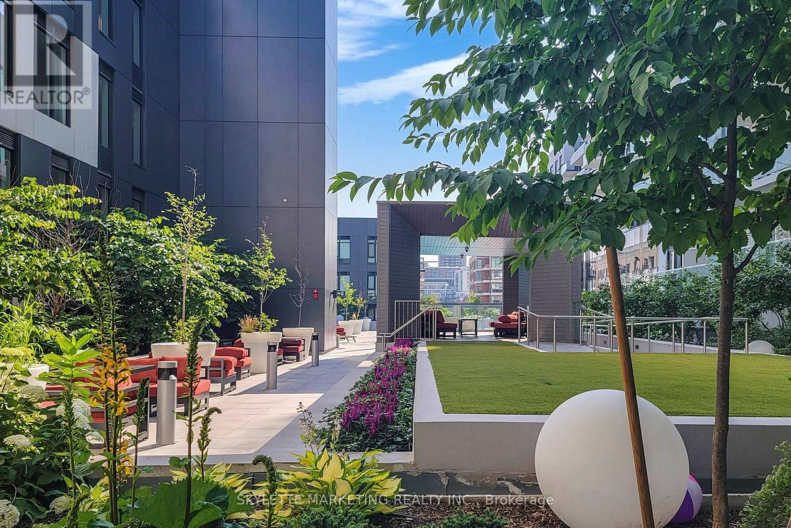 529a - 10 Rouge Valley Drive W, Markham, Ontario  L6G 0G9 - Photo 24 - N12711844