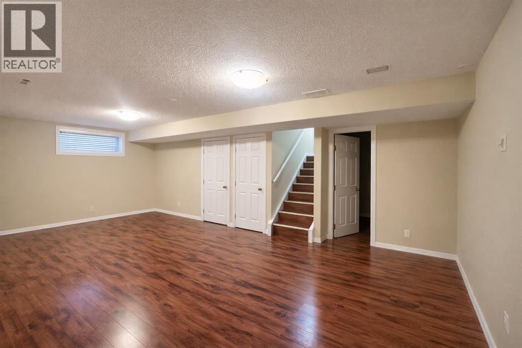 119 Country Hills Heights Nw, Calgary, Alberta  T3K 5C6 - Photo 17 - A2275611