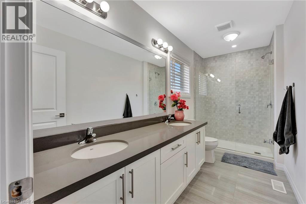 16 Cumberland Street, Brantford, Ontario  N3S 7J6 - Photo 12 - 40799402