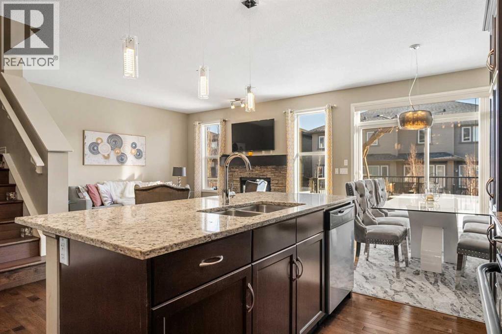 48 Evanswood Circle Nw, Calgary, Alberta  T3P 0K1 - Photo 12 - A2277060