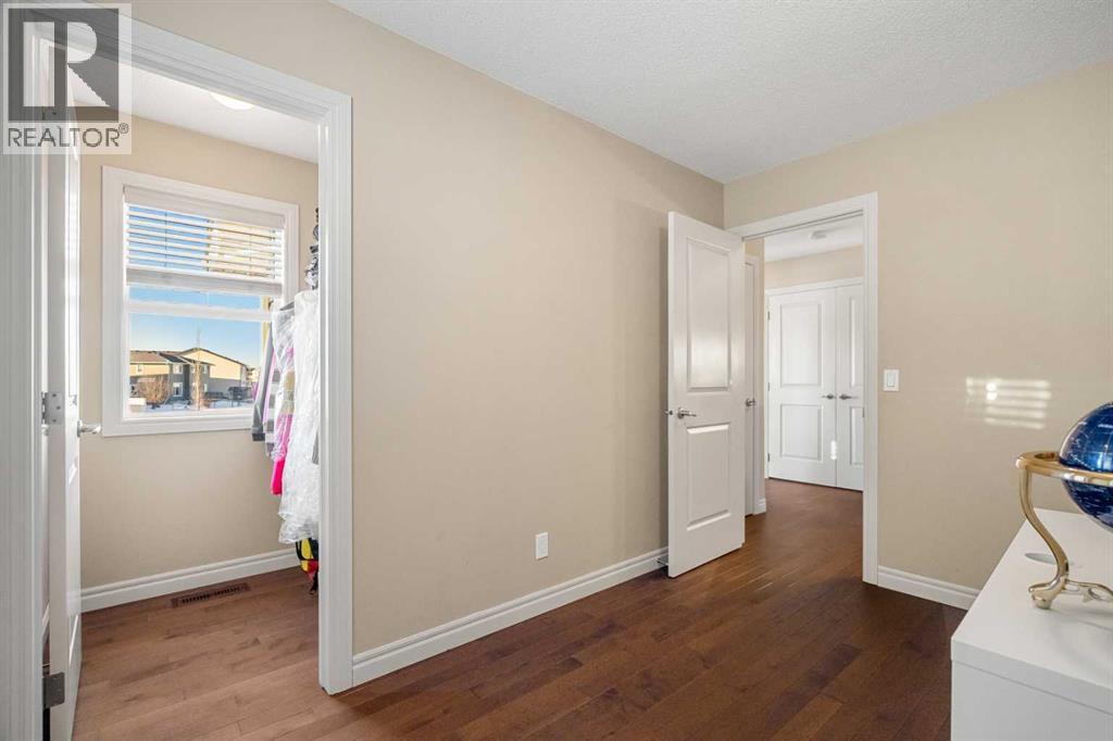 48 Evanswood Circle Nw, Calgary, Alberta  T3P 0K1 - Photo 30 - A2277060